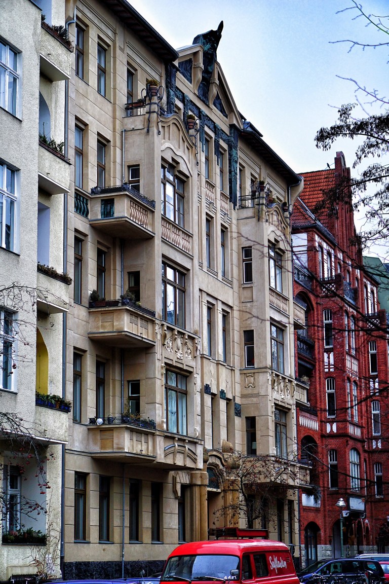 berlin art nouveau belle epoque jugendstil thomassiusstrasse 5 (6).jpg