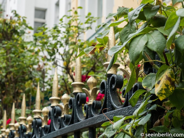 berlin viktoria luise platz (1).jpg