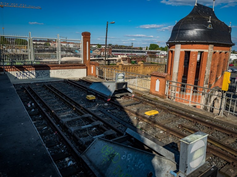 seeinberlin warschauer straße berlin U1 (1).jpg