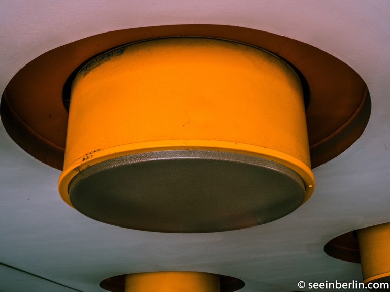 Fehrbelliner Platz Ubahn Station