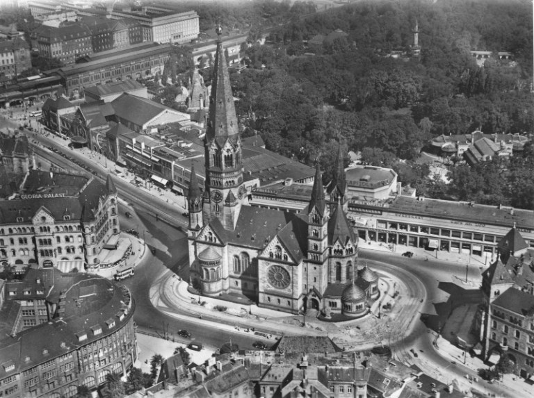 breitscheidplatz-berlin-charlottenburg-kudamm-1